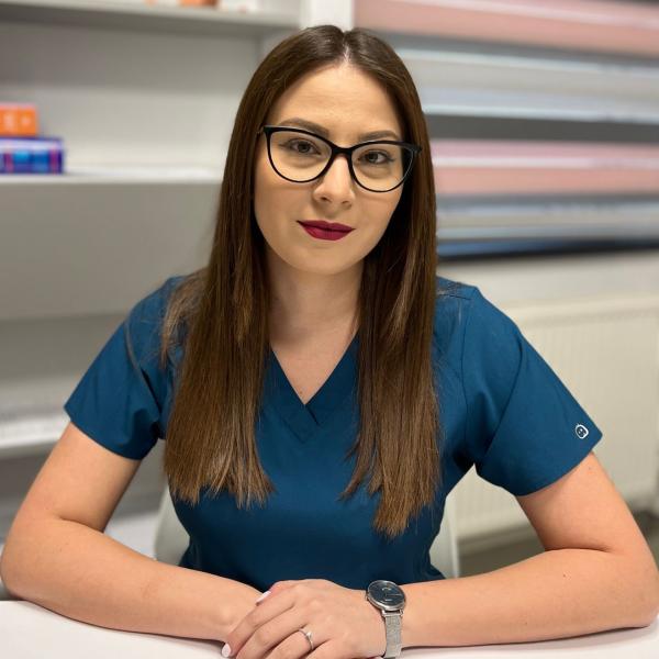 Dr. Andreea Dinca